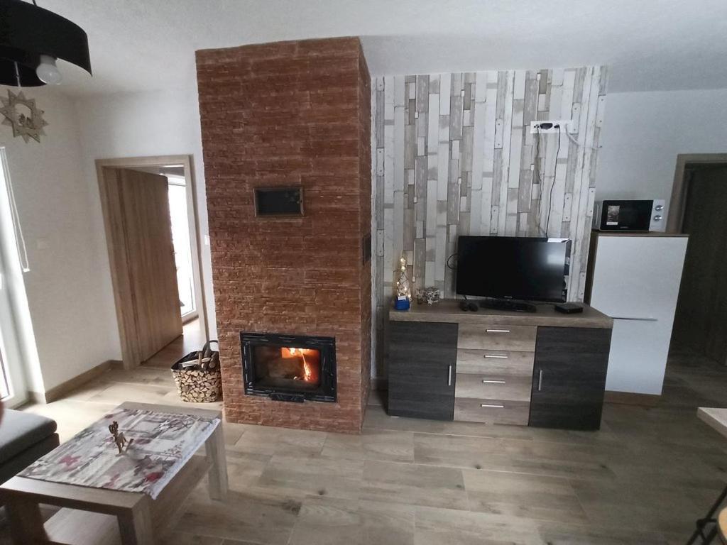 Chata Dalma Jezersko Luaran gambar